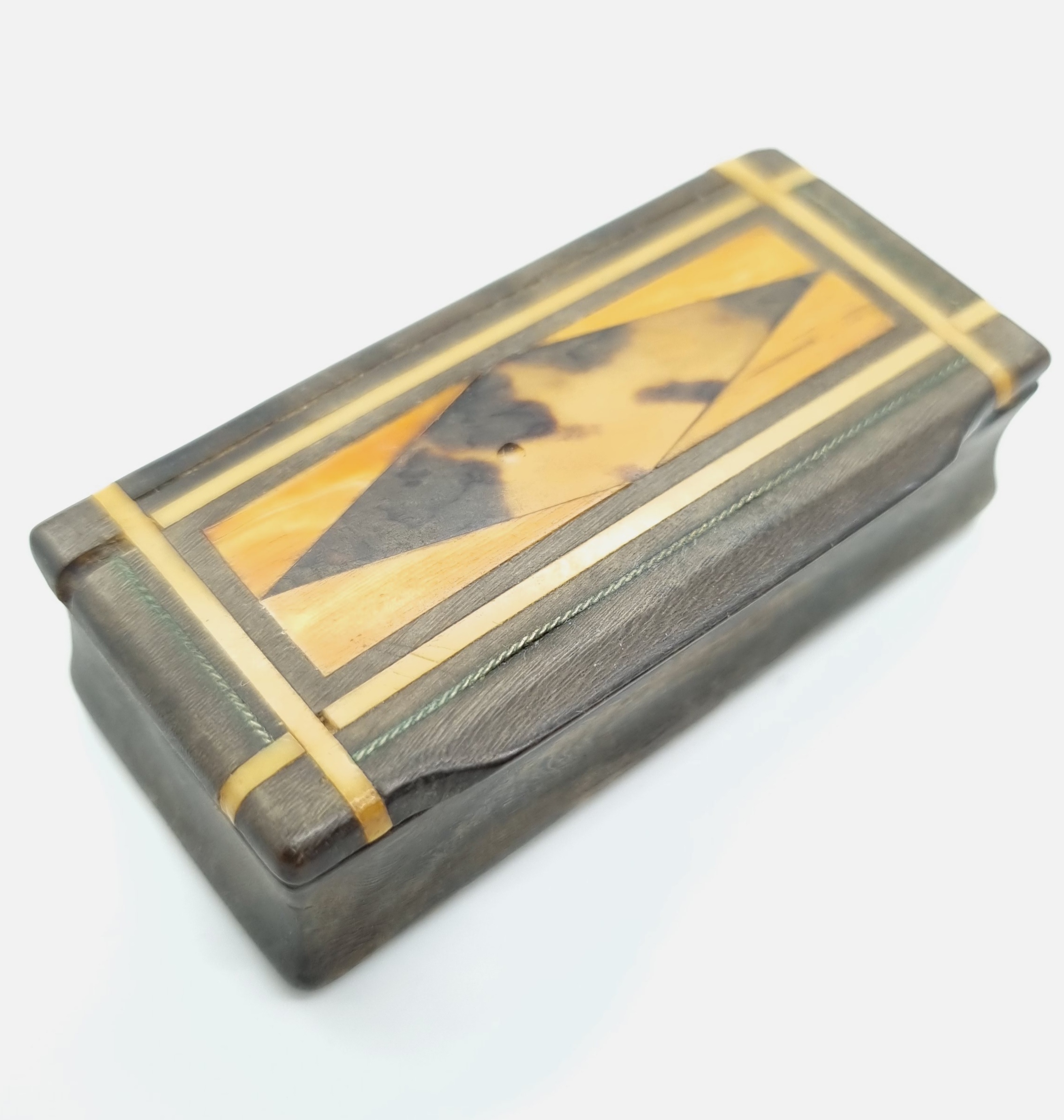 Antique Horn Snuff Box
