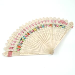 Antique Brise Fan