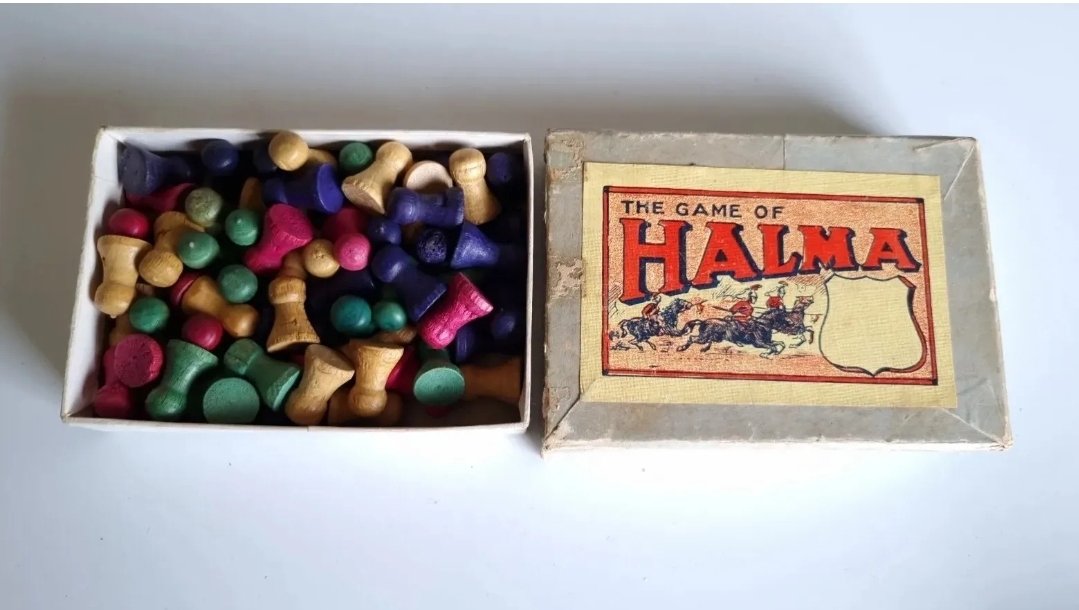 Halma Wooden Game Pieces