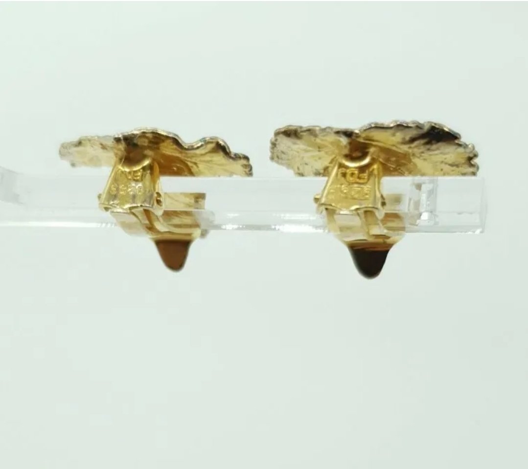 Flora Danica Earrings Leaf Clip-on Earrings in Sterling Silver Gilt - Image 2