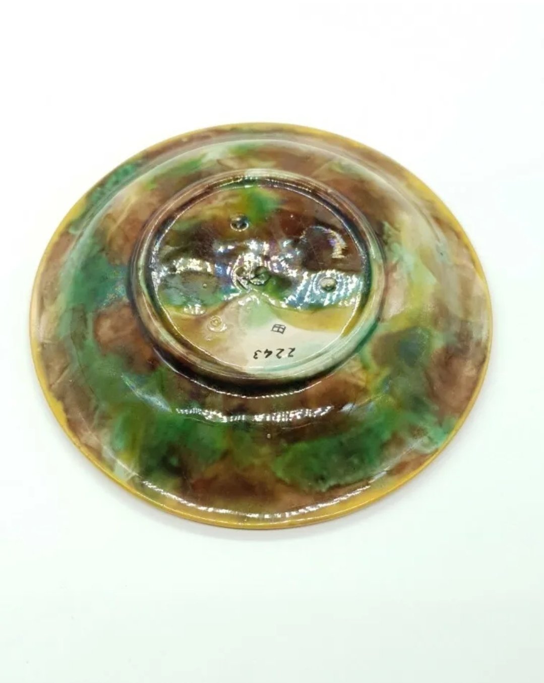 George Jones Majolica Plate Strawberry Leaf Pattern - Image 4
