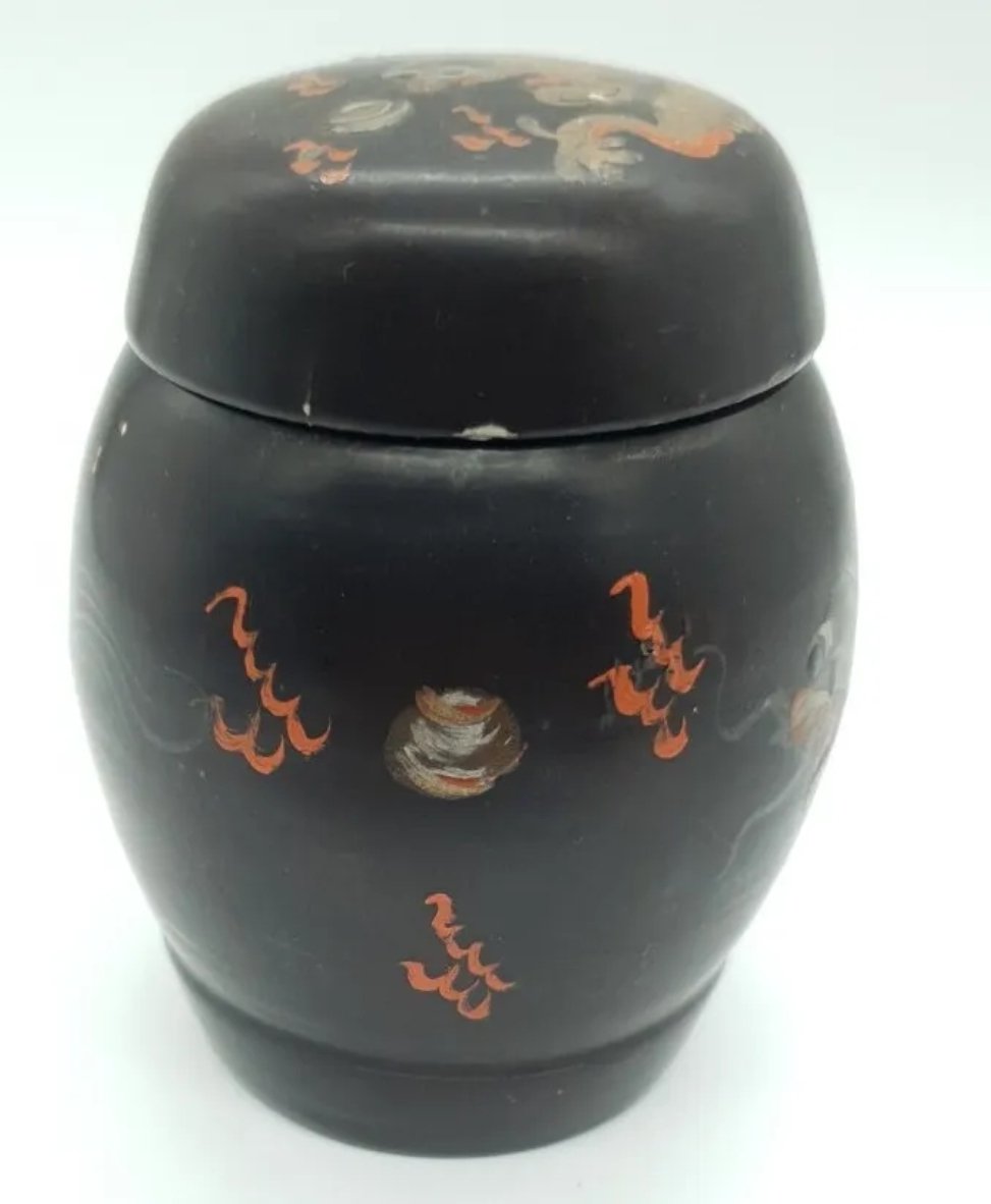Chinese Lacquered Spice Caddy with Dragon Lid - Image 5