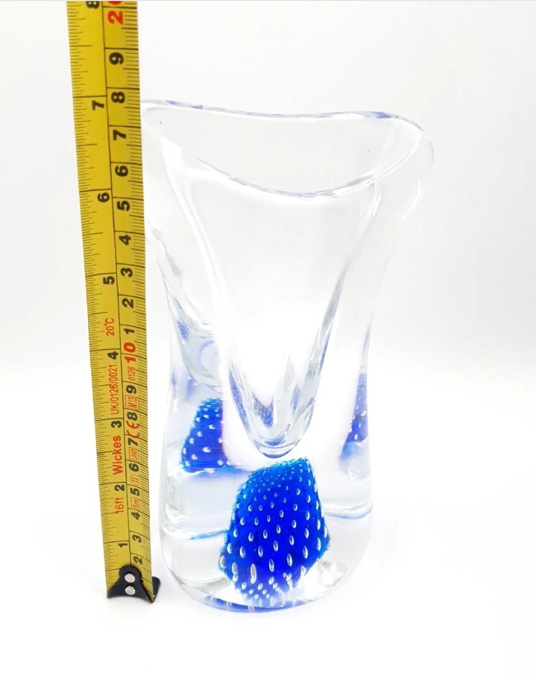 Bullicante Glass Vase Flair in blue by Thomas Webb Flair range blue glass vase by David Hammond. - Image 2