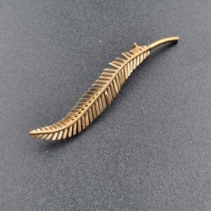 Uno-A-Erre Gold Brooch