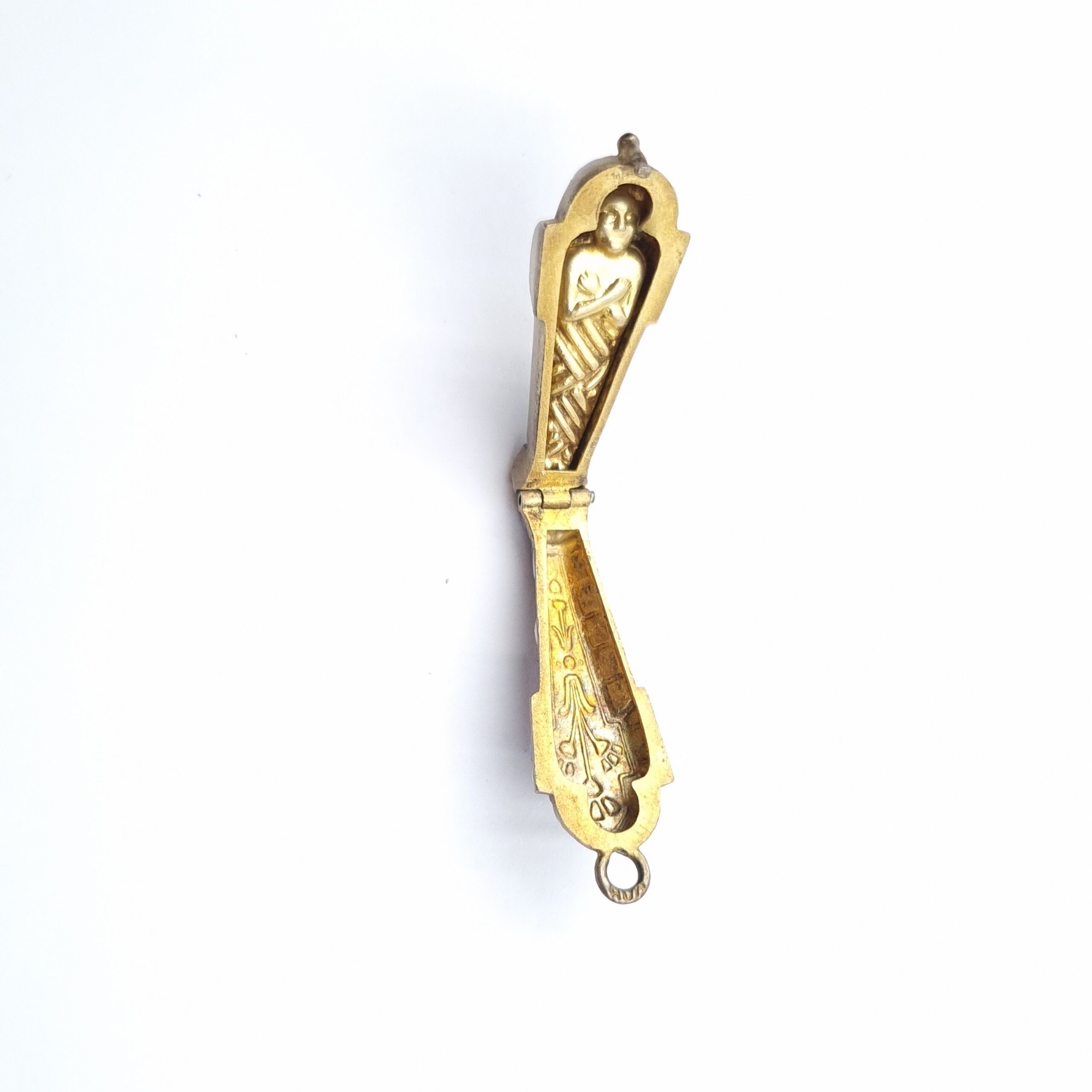 Art Deco Egyptian Sarcophagus Silver Pendant with Mummy: Unique and intriguing c1920s - Image 3