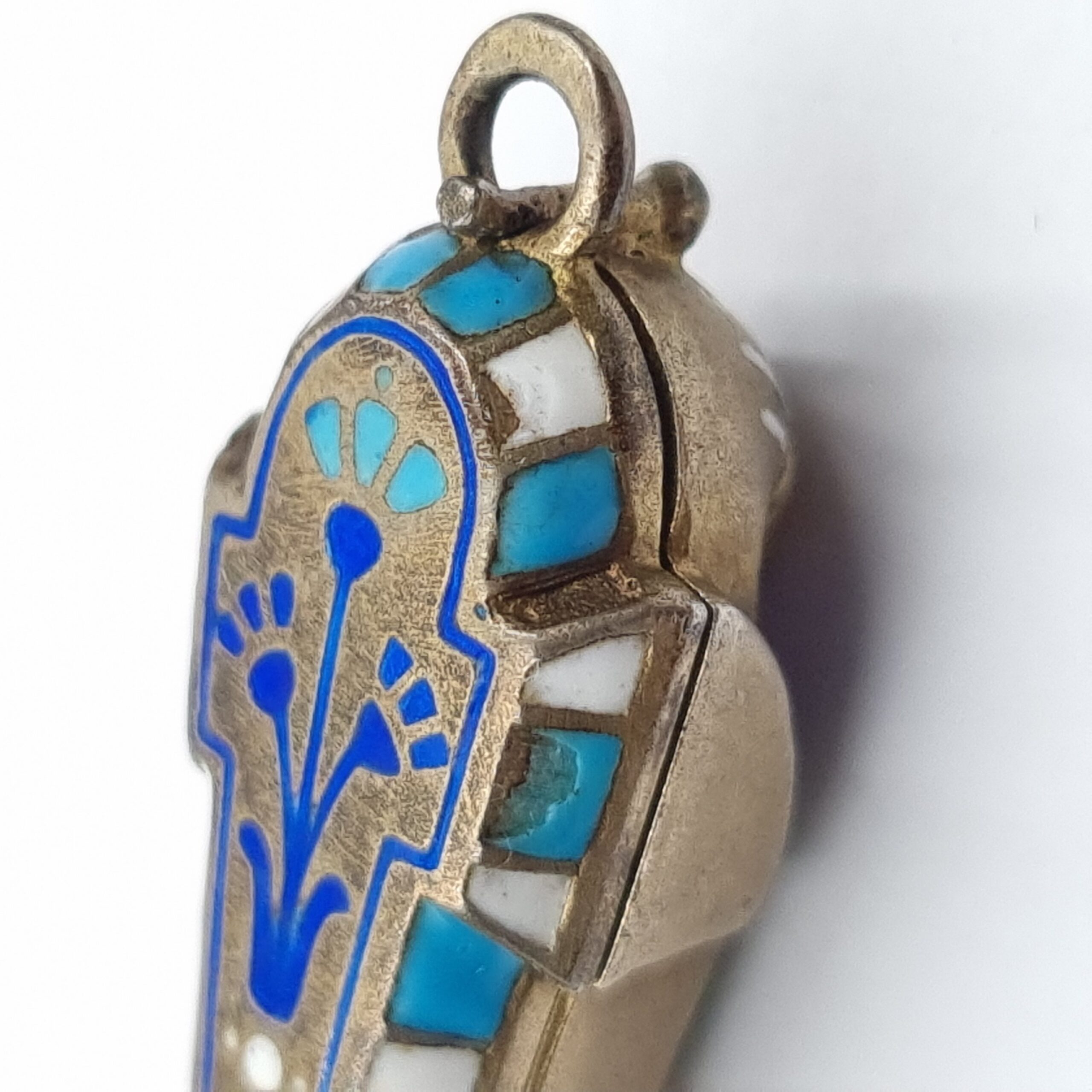 Art Deco Egyptian Sarcophagus Silver Pendant with Mummy: Unique and intriguing c1920s - Image 5