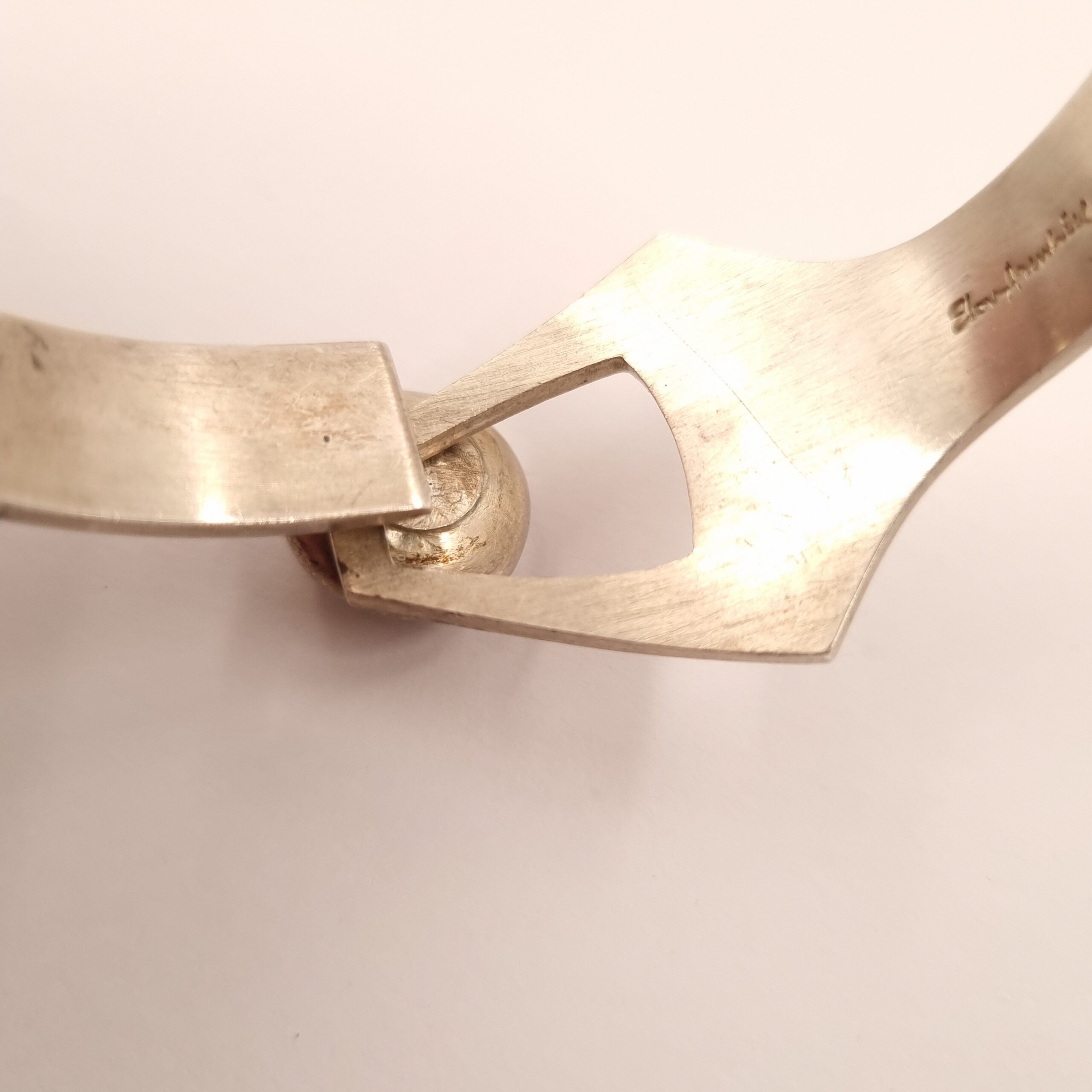 Elon Arenhill Bangle: Sterling Silver Hallmarked 1957 Malmo Sweden. Modernist Design - Image 2