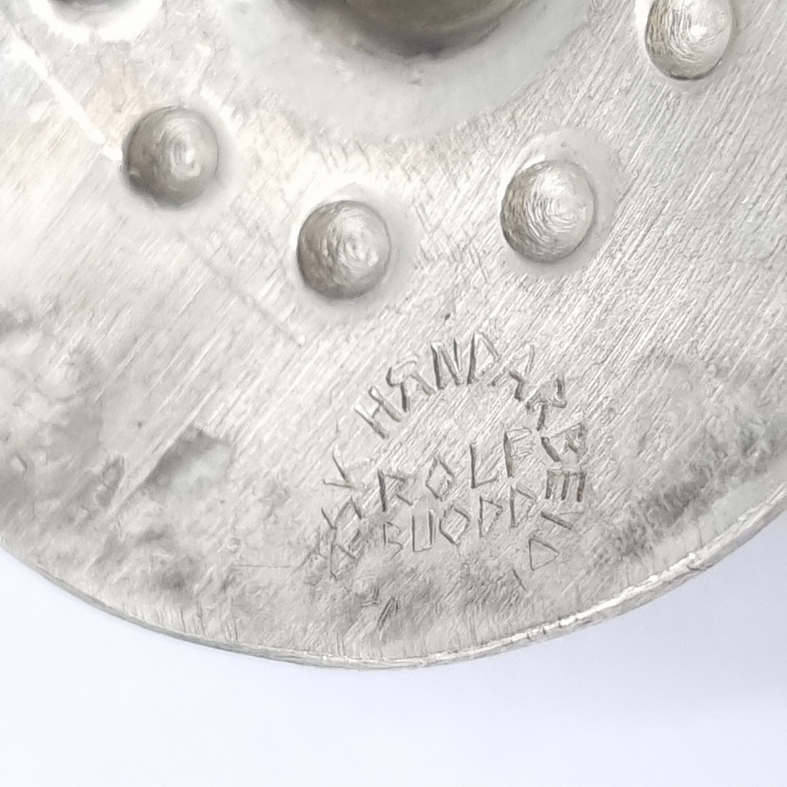 Vintage Rolf Buodd Pewter Round Shield Shaped Brooch Hand Made in Norway: Authentic Norwegian Handcrafted Vintage Pewter Brooch - Image 3