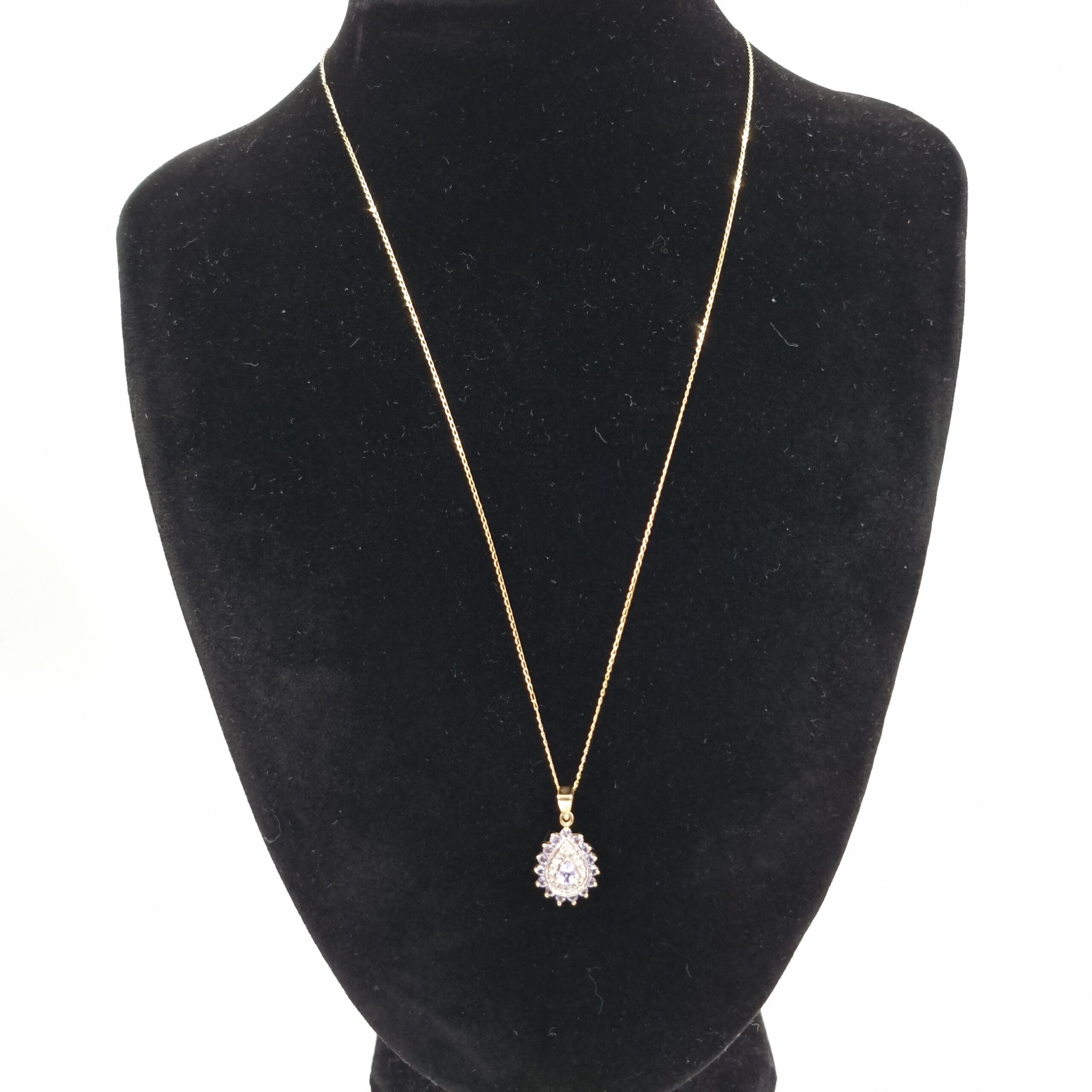 9ct Gold Diamond & Simulated Tanzanite Pendant Necklace - Image 3