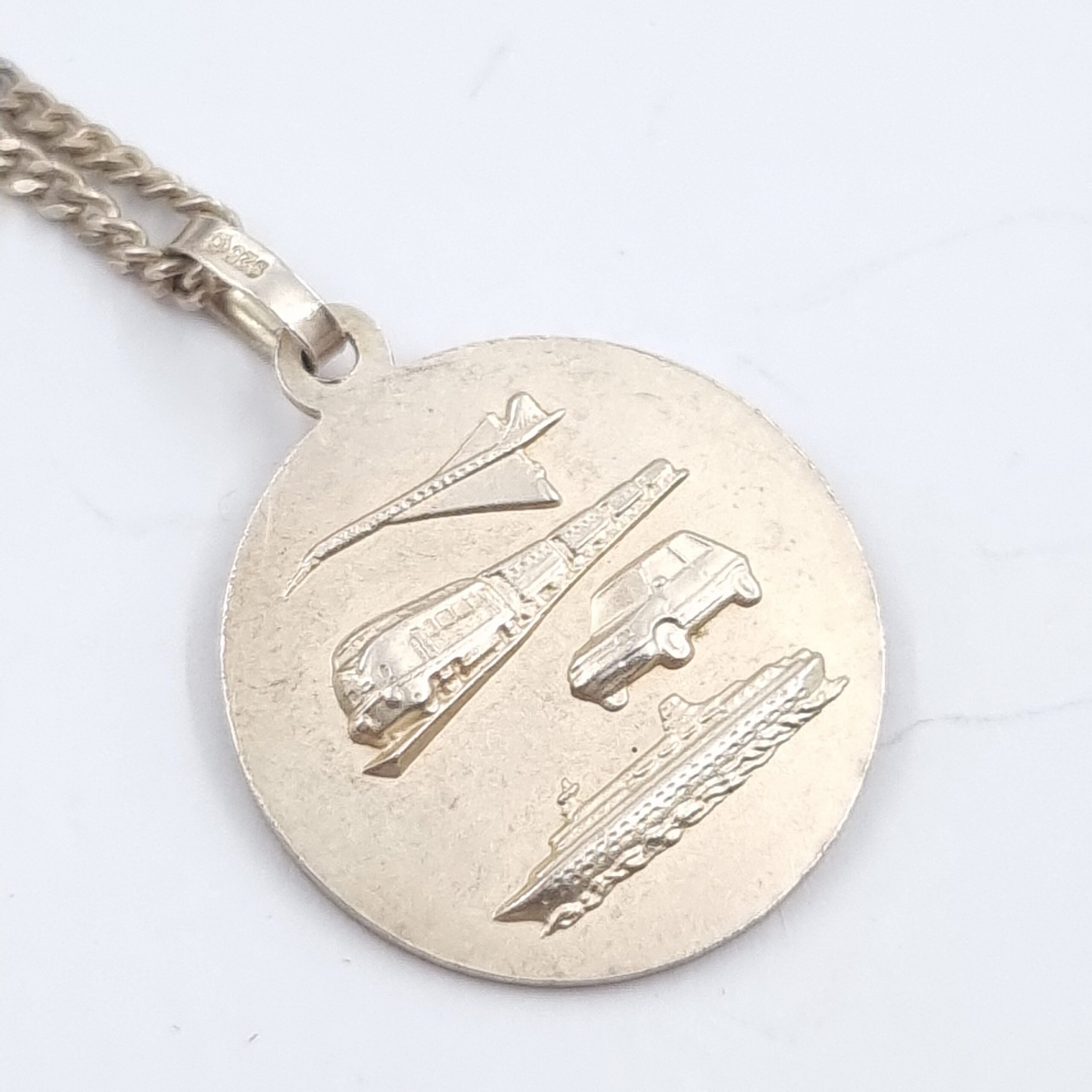 Silver St Christopher Pendant. Vintage Sterling Silver Pendant & Chain - Image 2