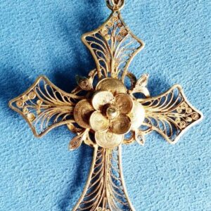 Antique Silver Gilt Filigree Cross. 