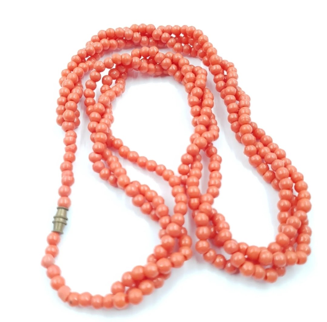 Art Deco Coral Glass Bead Necklace Twisted Strands Barrel Clasp - Image 2