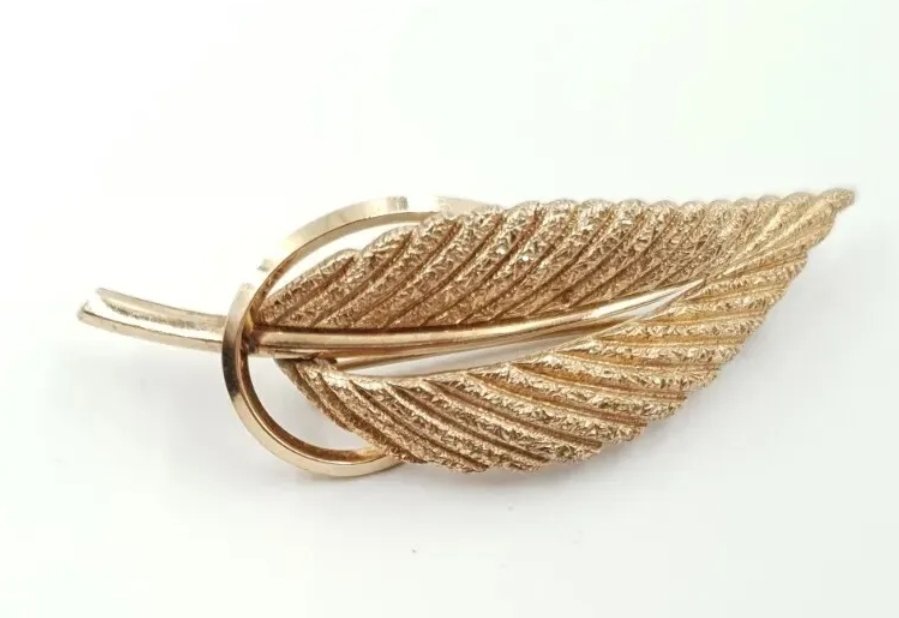 Kollmar & Jourdan Brooch