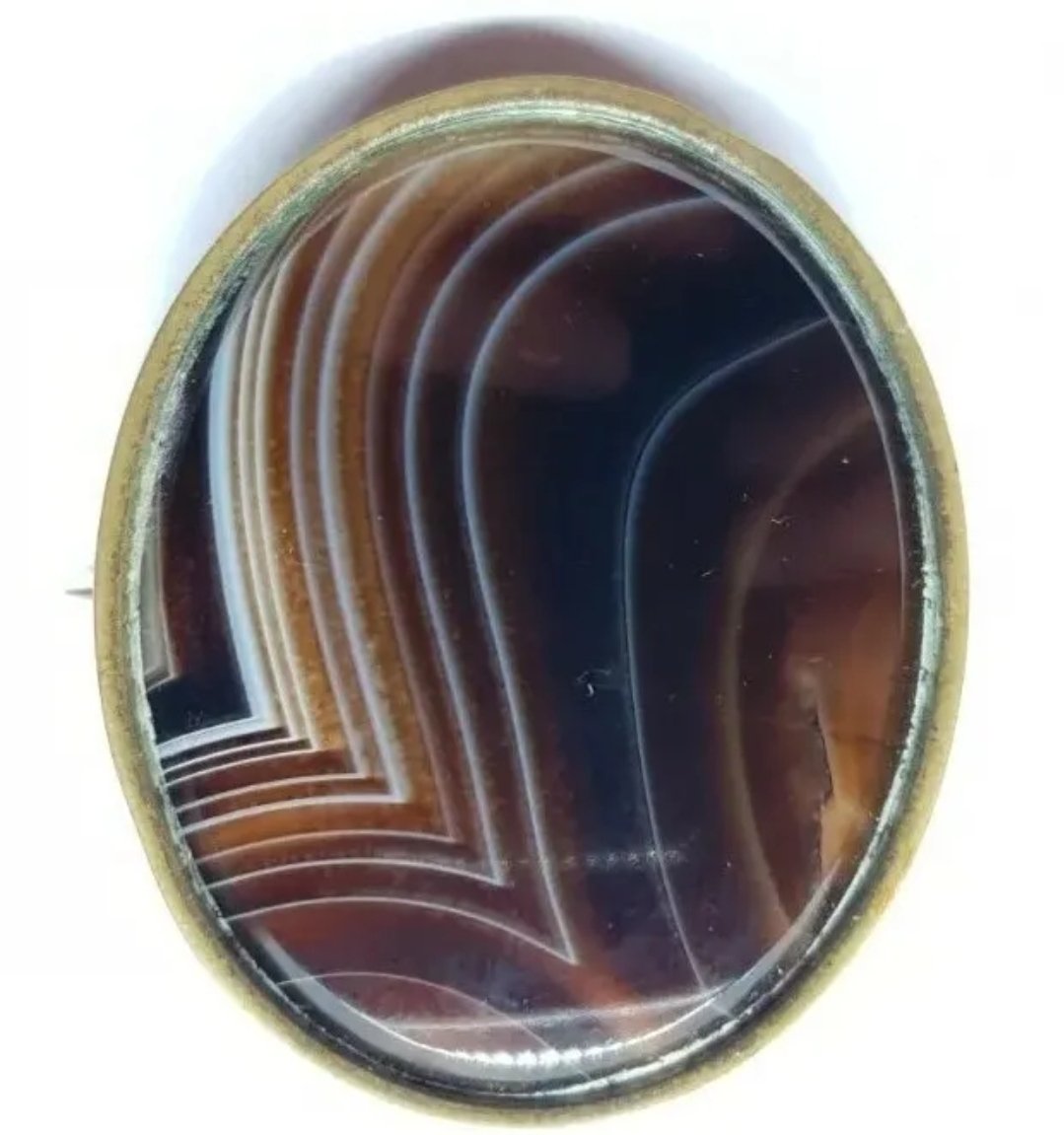 Victorian Banded Agate Brooch