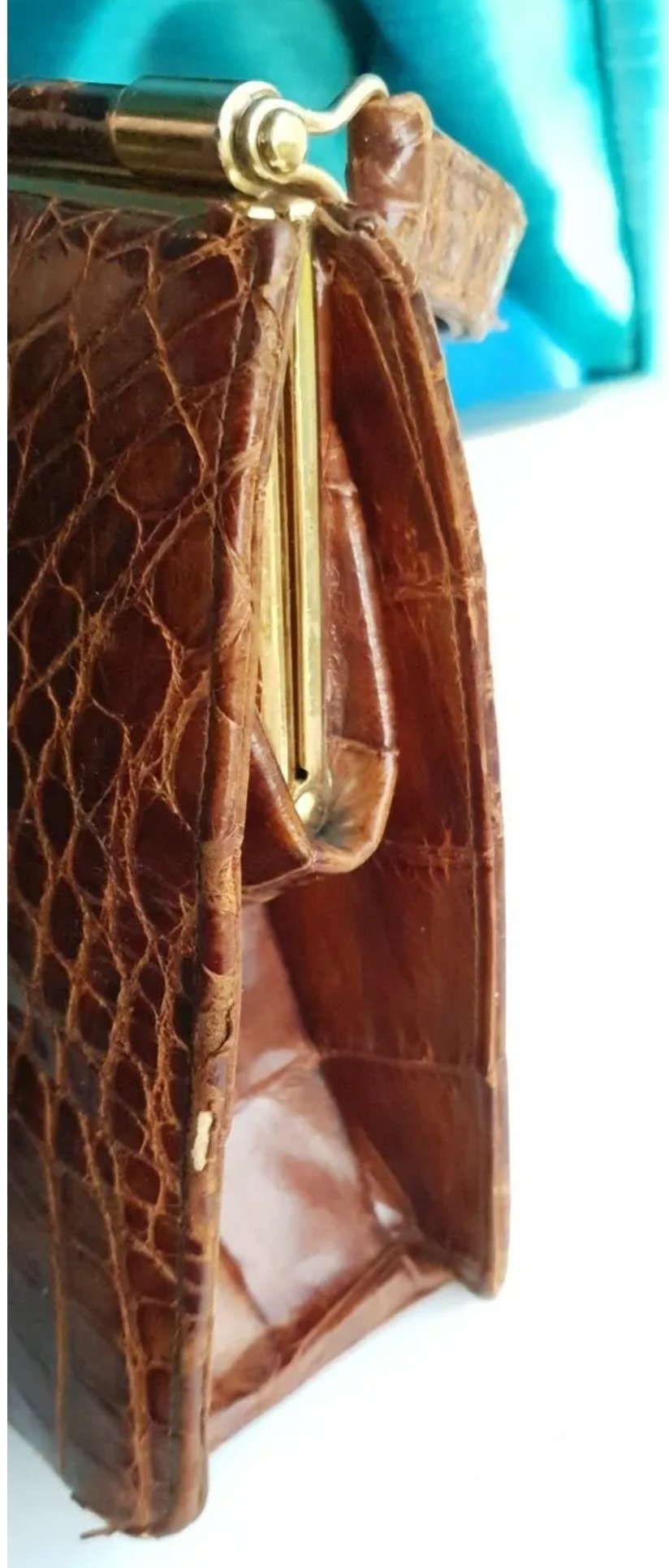 1950s Crocodile Leather Bag Made In Singapore | Vintage Frame Handbag - Image 8