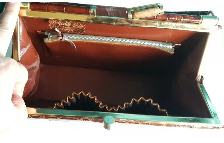 1950s Crocodile Leather Bag Made In Singapore | Vintage Frame Handbag - Image 6