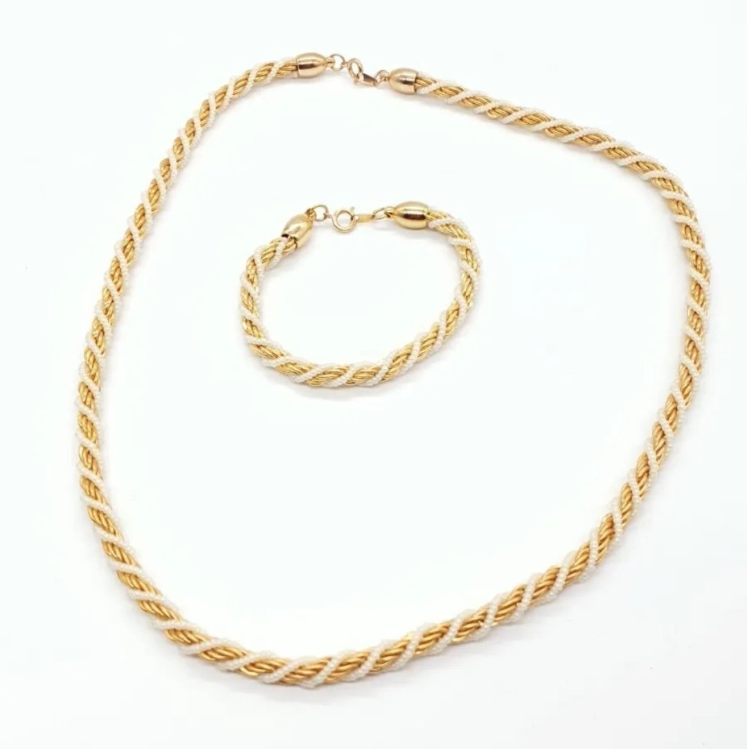 Vintage Trifari Necklace
