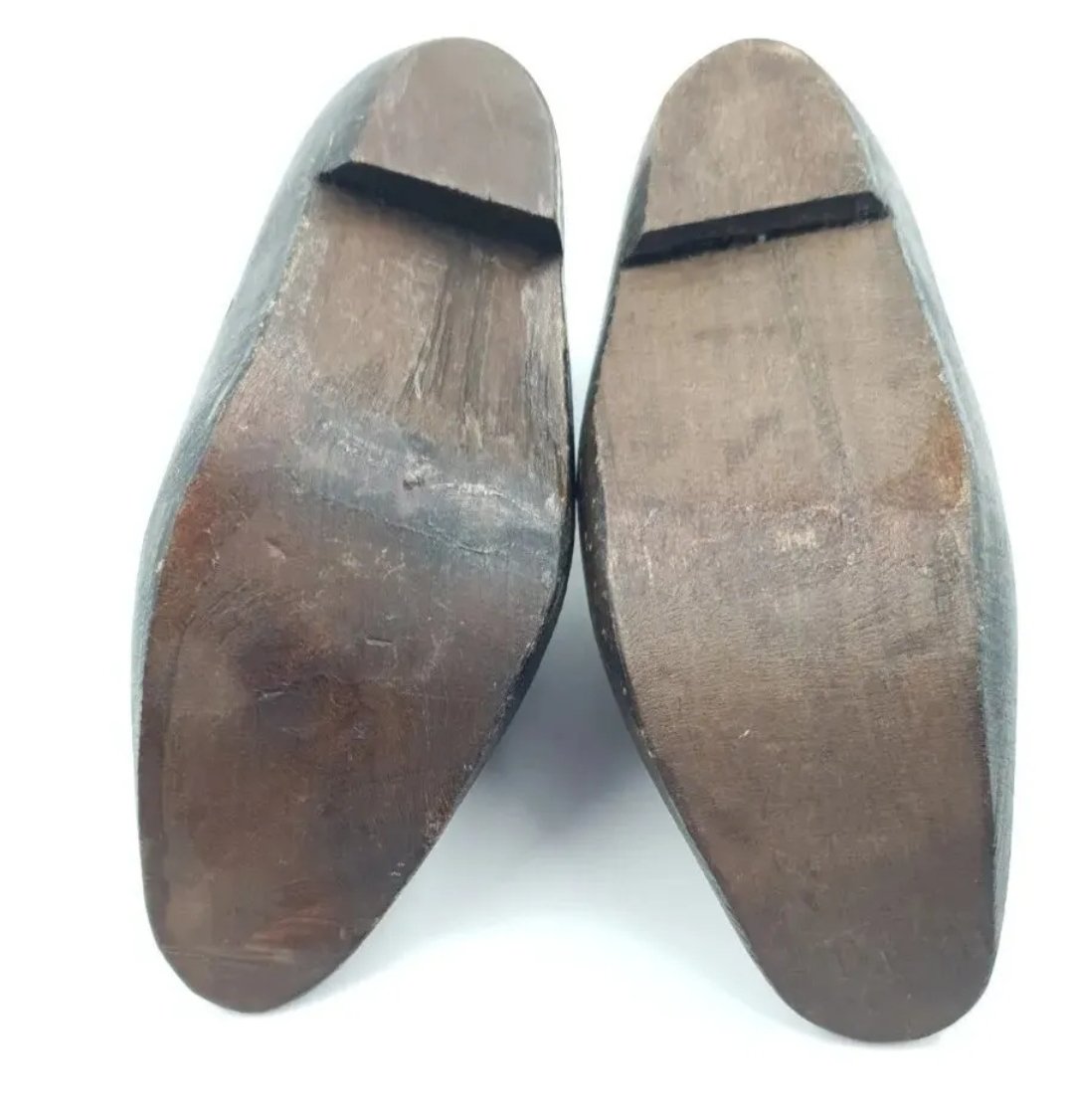 Carved Wooden Shoes marked Ploërmel. French Antique / Vintage miniature pair clogs - Image 4