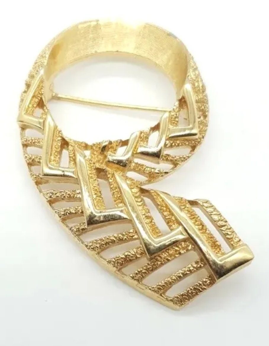 Vintage Monet Brooch