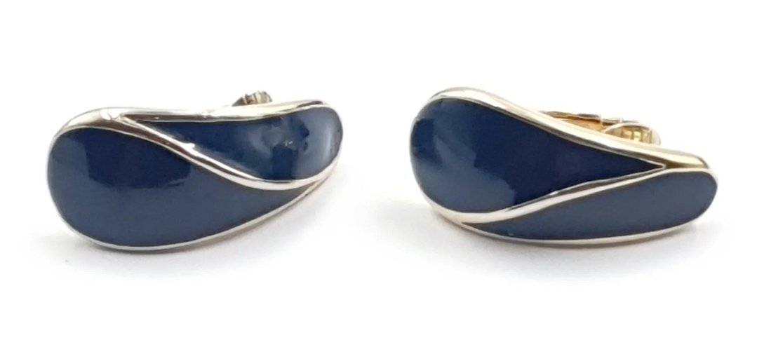 Crown Trifari Earrings in Blue Enamel. Vintage Clip Ons c 1960s - Image 3
