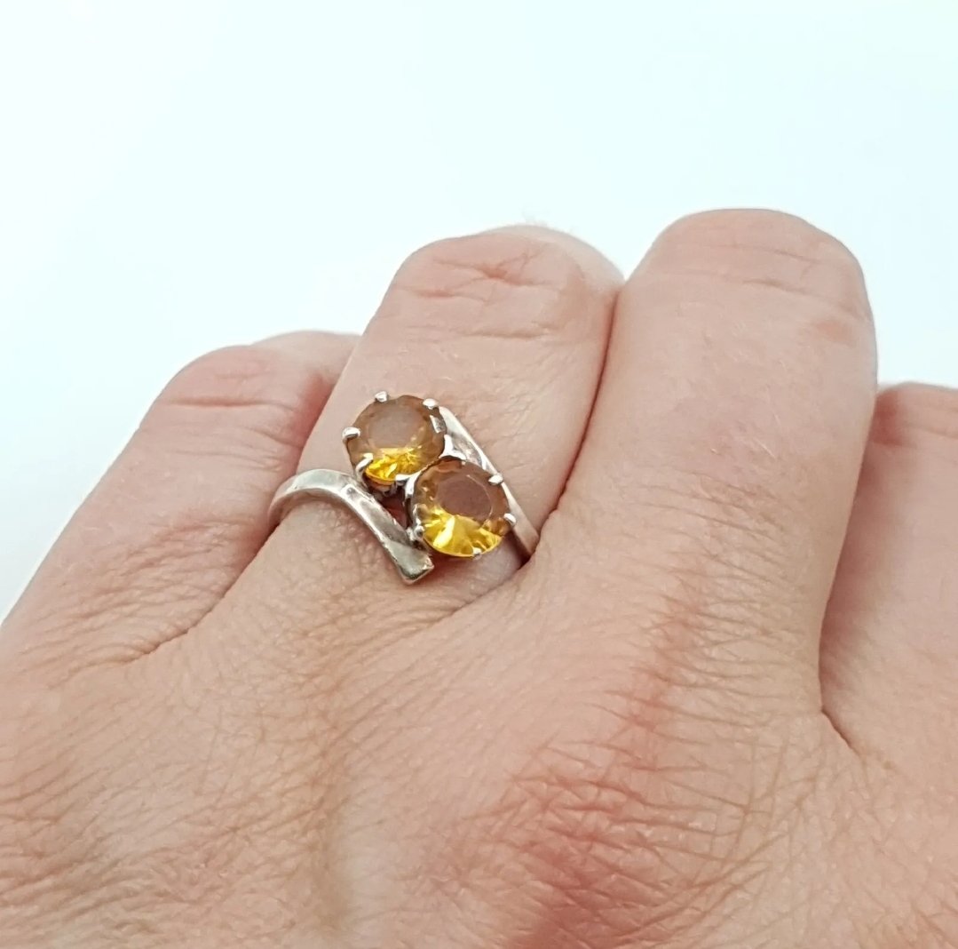 Vintage Silver & Citrine Ring Claw Set Handcrafted Size M - Image 4