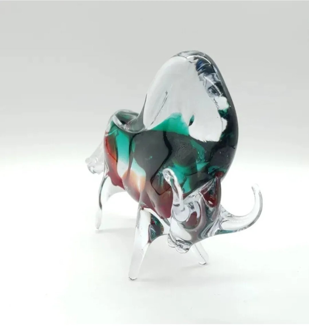 Art Glass Bull Sculpture Sommerso in Red Green Blown Figurine - Image 3