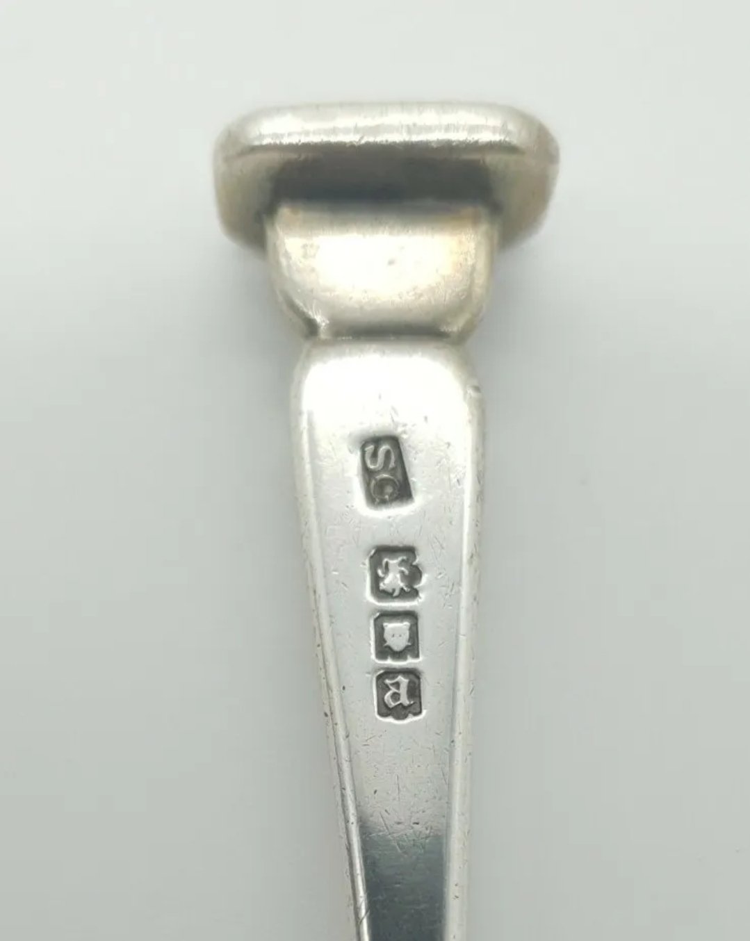 Antique Garrard & Co Sterling Silver Seal Top Fork Hallmarked London 1916 - Image 4