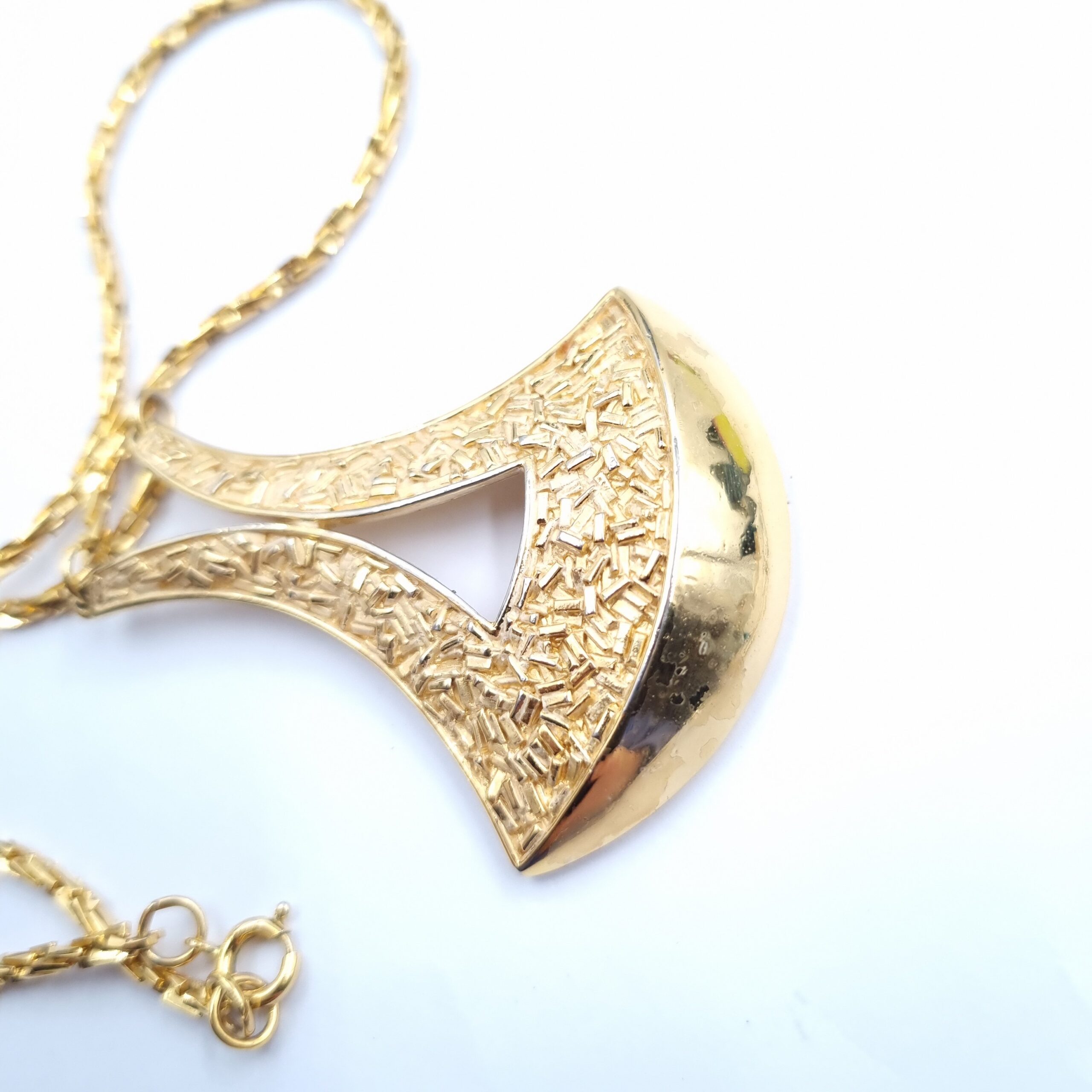 Crown Trifari Necklace Modernist Style - Image 3