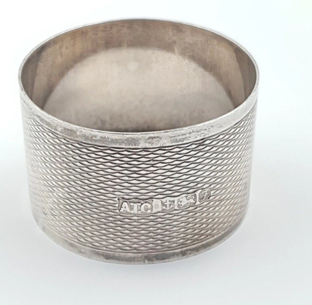 Sterling Silver Engine Turned Napkin Ring - Image 2