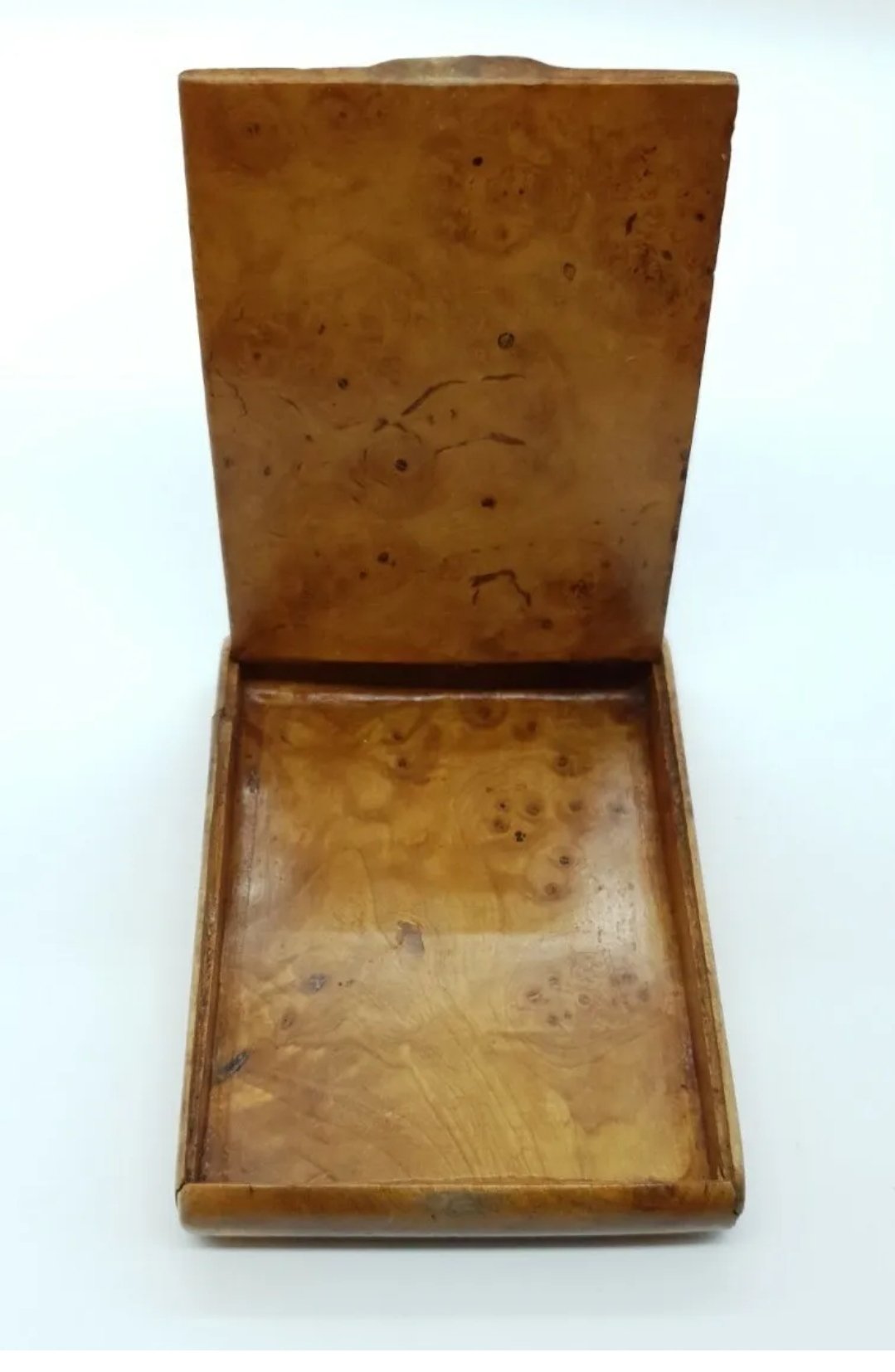 Antique Russian Karelian Wood Cigarette Case with Hidden Hinges - Image 2
