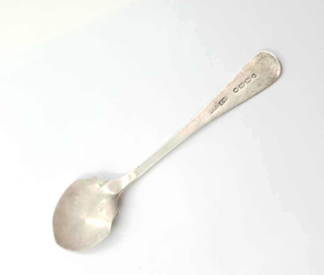 Victorian Silver Preserve Spoon Hallmarked London 1870 G.J - Image 2