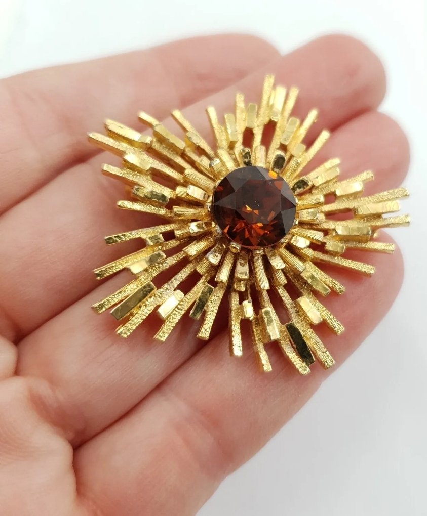 Atomic Starburst Brooch Pin Circa 1950s / 1960s - Image 2