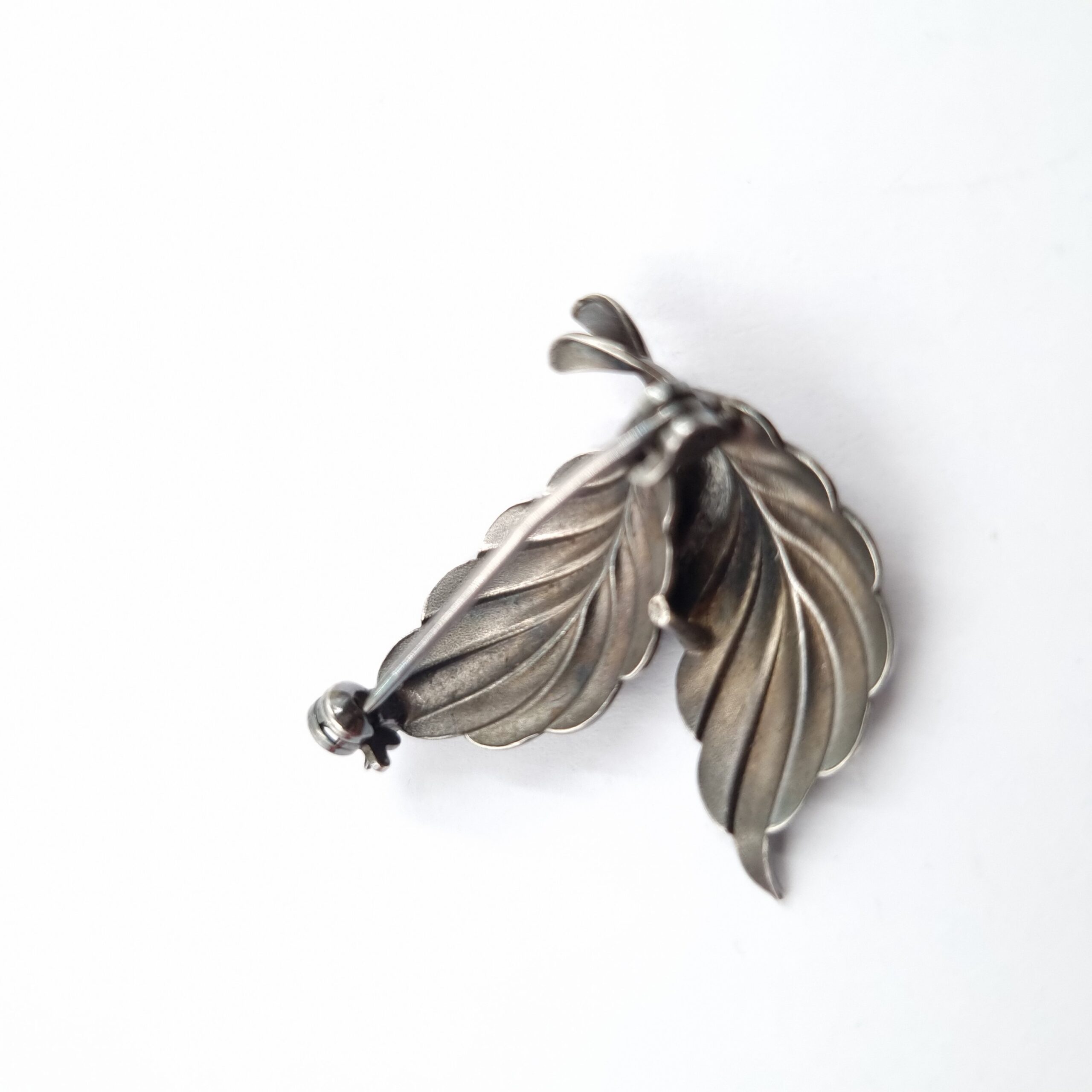 Andreas Daub Silver Brooch with Double Leaf Design - Image 4