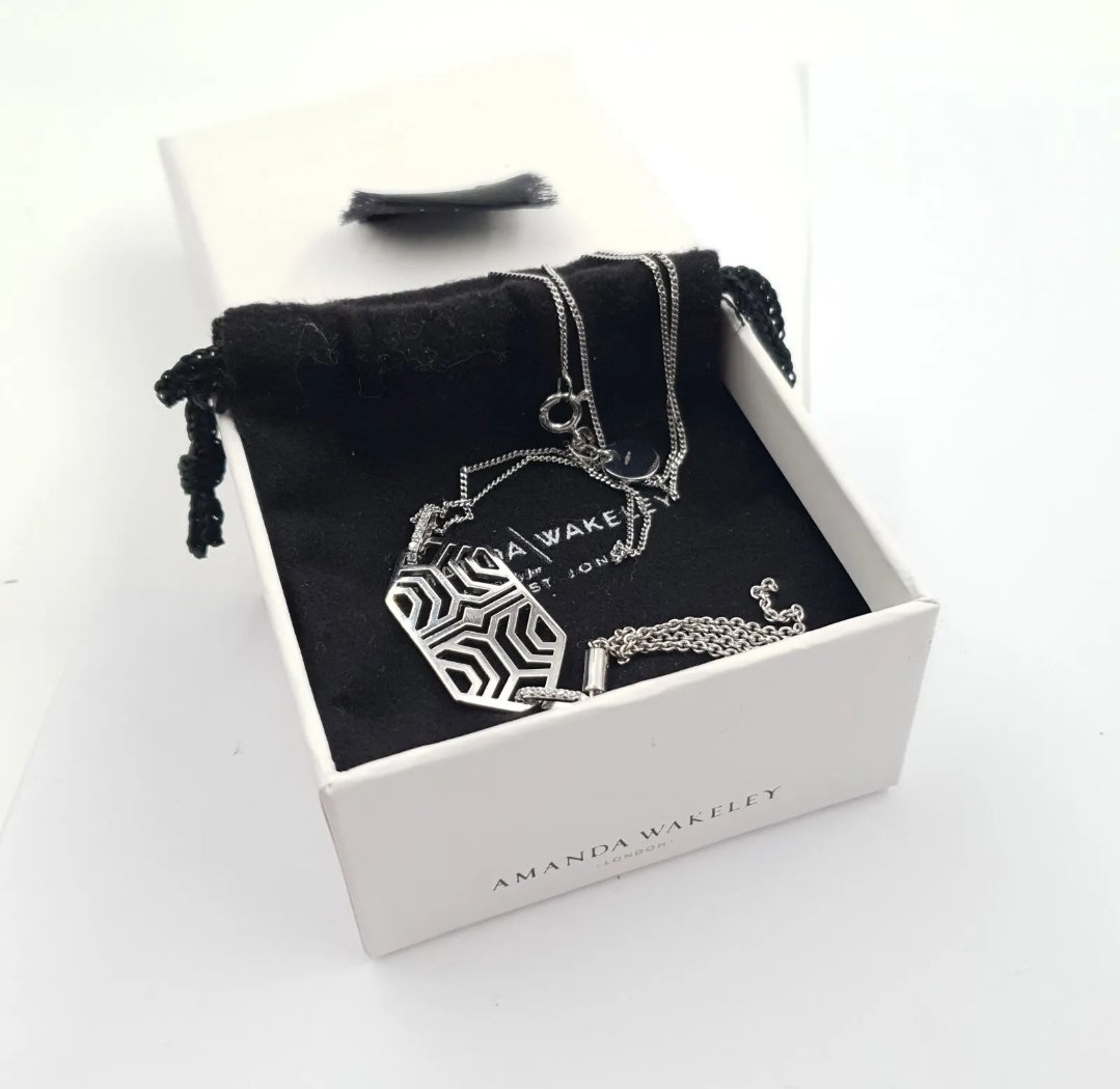 Amanda Wakeley Art Deco Style Pendant Necklace Sterling Silver Hallmarked London - Image 2