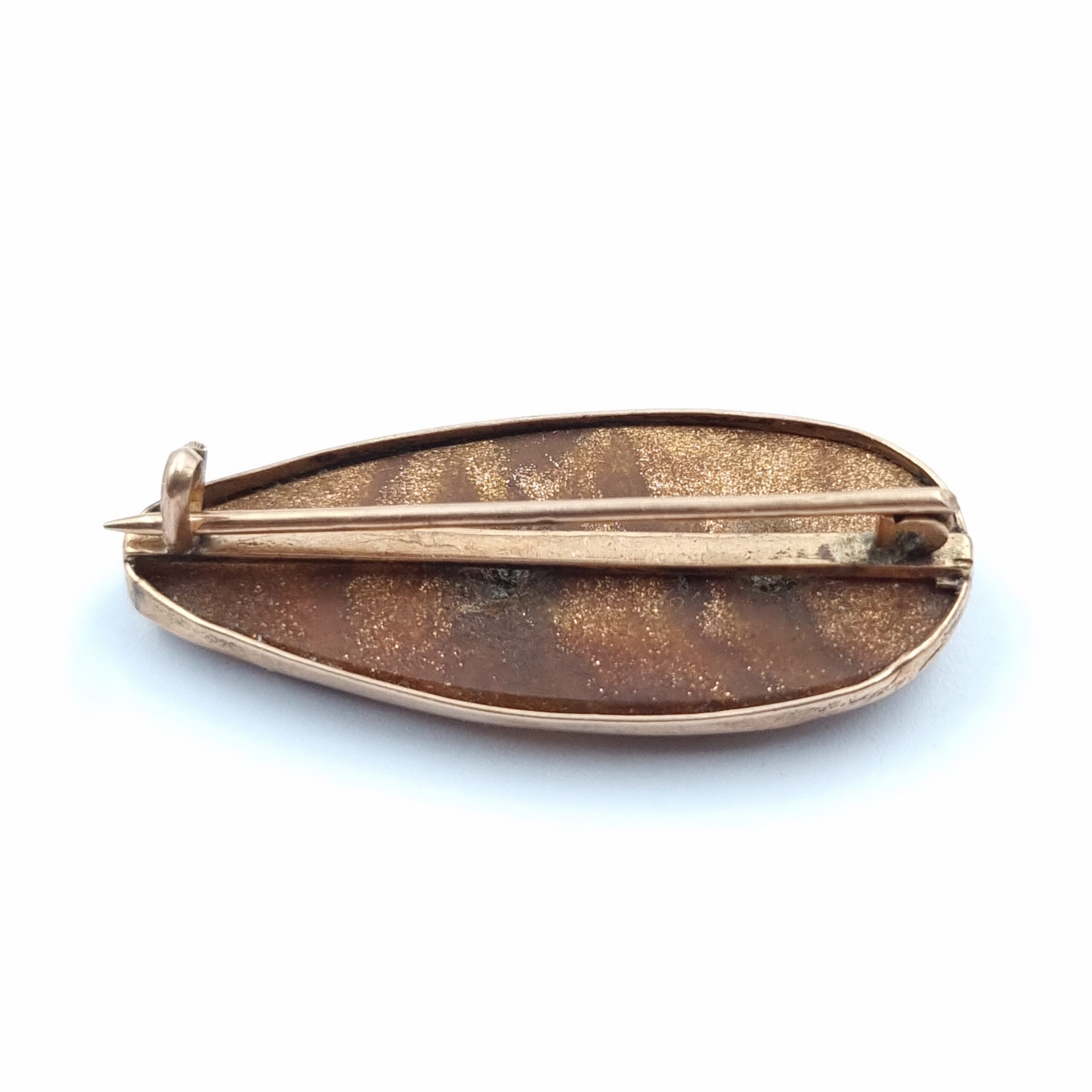 Antique Goldstone Brooch in Yellow Metal Mount - Image 3