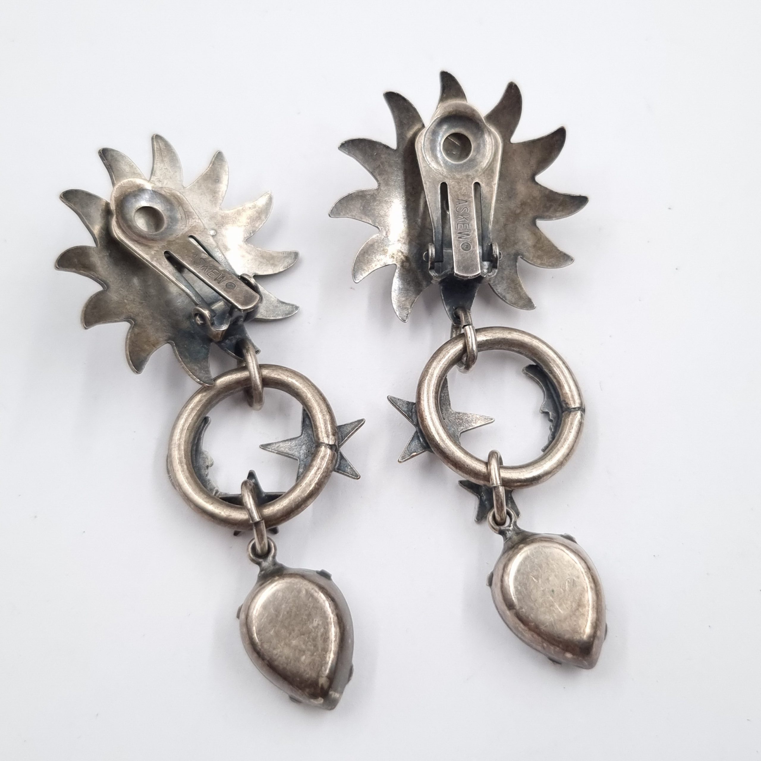 Askew Sun Moon Stars Earrings Vintage Clip-On c 1980s - Image 3