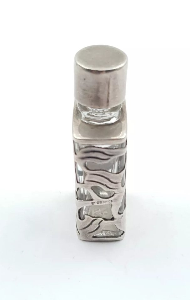 Ari Norman Silver Cased Perfume Bottle Hallmarked London Imports - Image 3