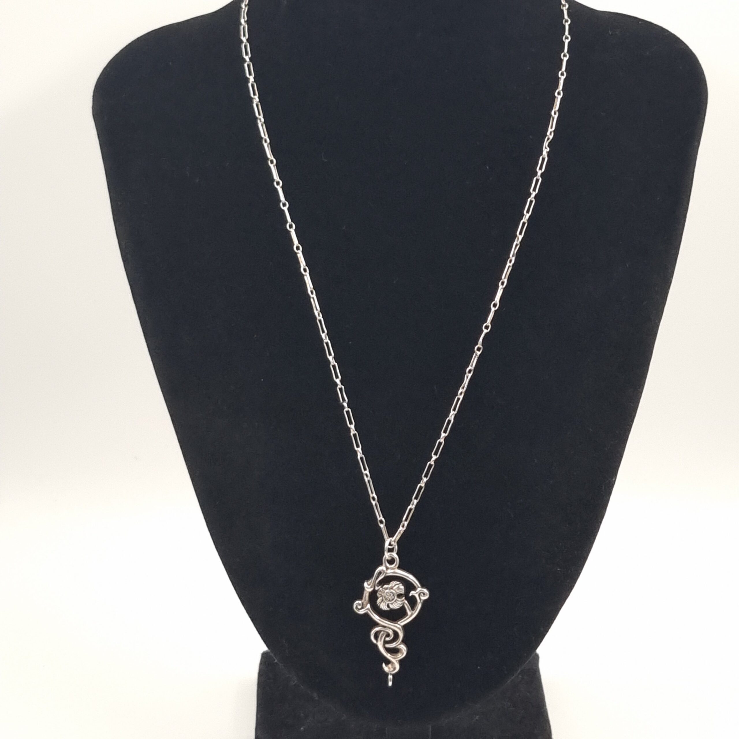 Sterling Silver Celtic Norse Pendant on Paperclip Chain - Image 4