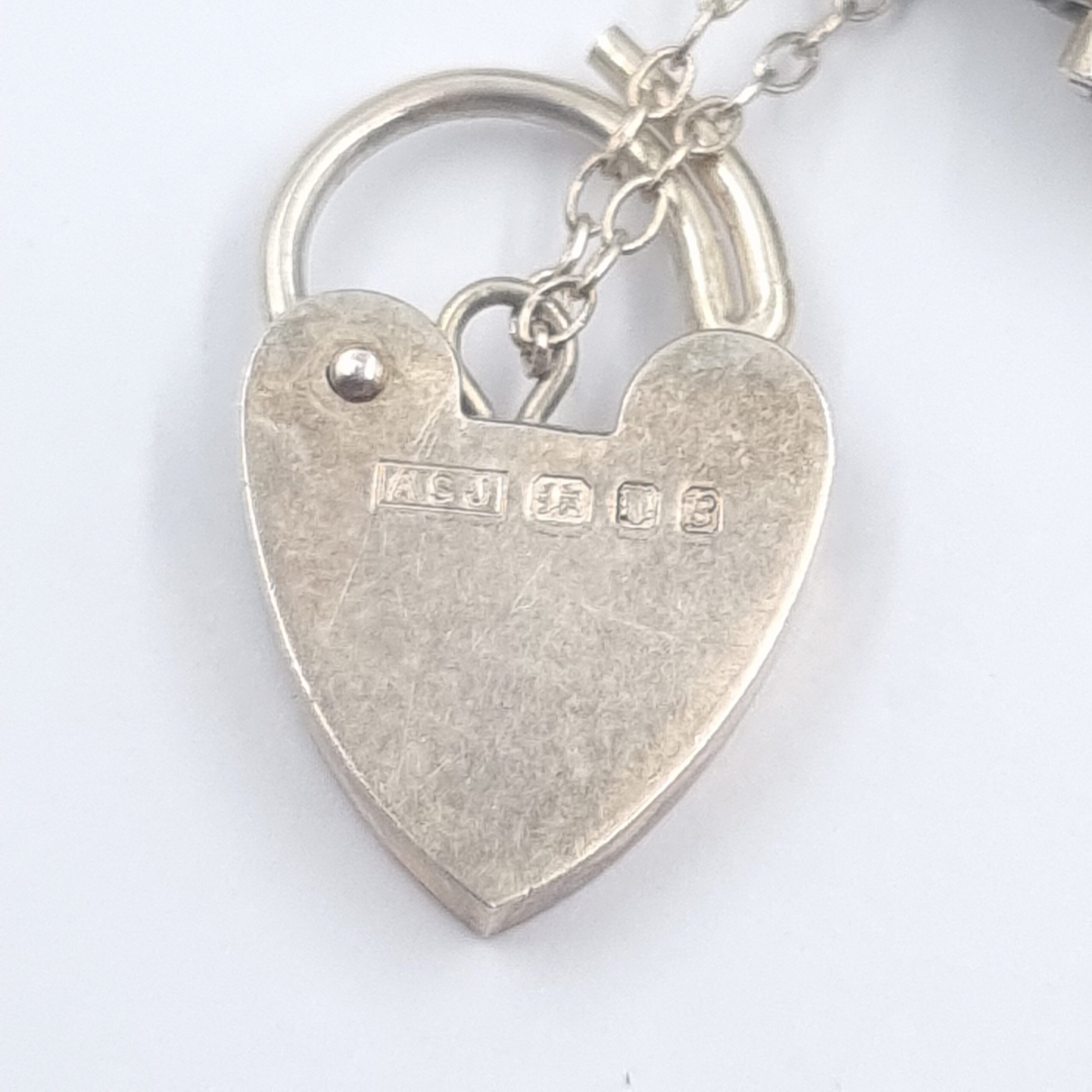Vintage Solid Silver Gate Bracelet Padlock Clasp Hallmarked 1970s - Image 4