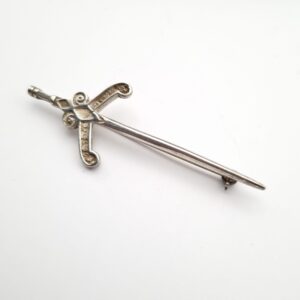 Malcolm Gray Silver Kilt Pin Brooch Sword
