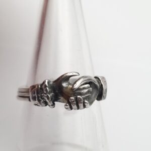 Vintage Gimmel Ring Clasped Hands Sterling Silver Size P 1/2 8