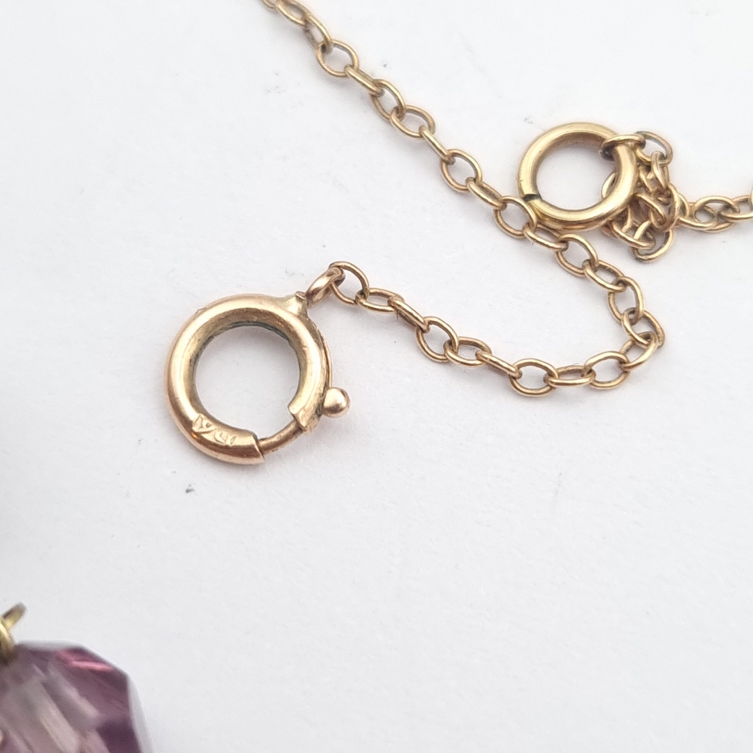 9ct Gold Art Deco Amethyst Glass Necklace - Image 4