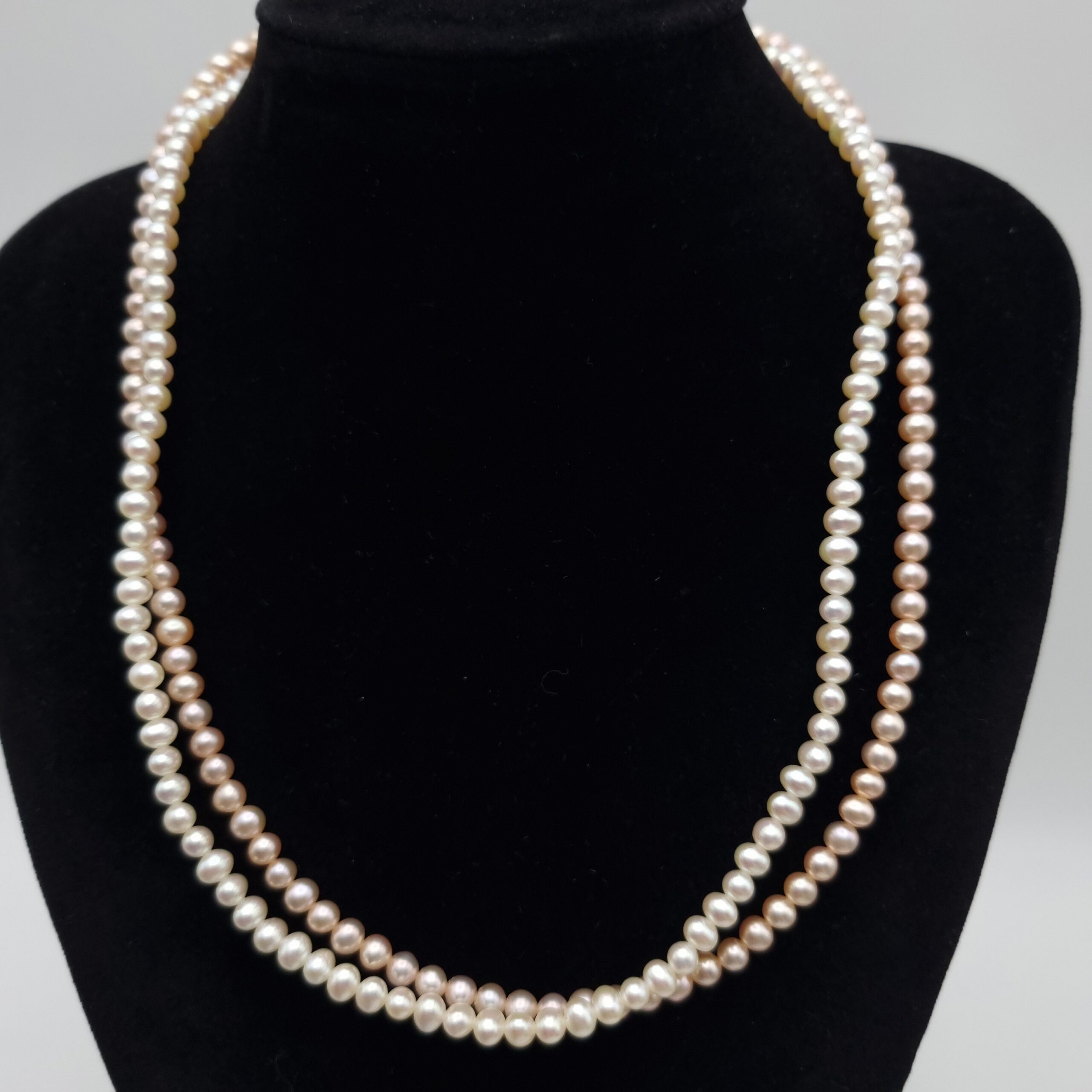 Double Strand Pearl Necklace Gold Clasp Pink White Boxed - Image 2