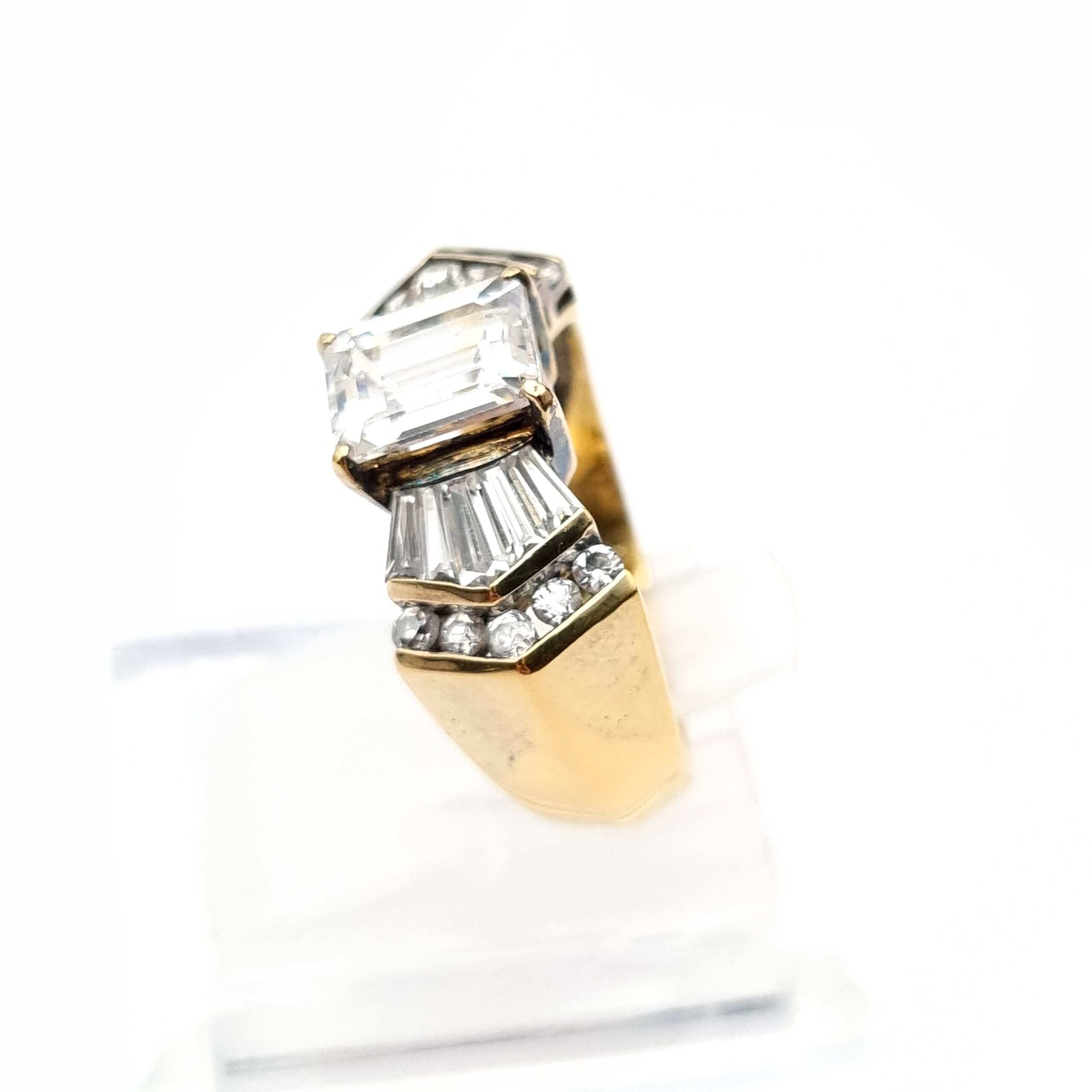 Bob Mackie White Lies Ring by Franklin Mint Size R 8.5 Sterling Silver Gilt - Image 3