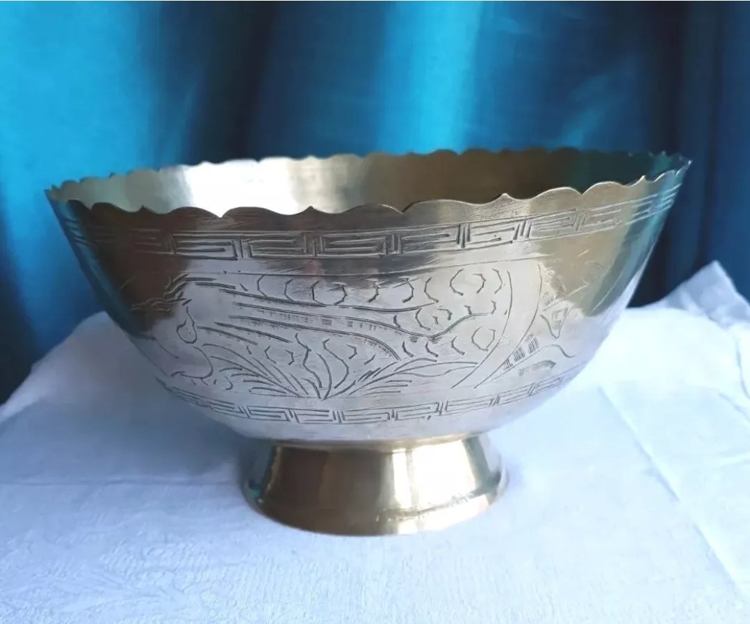 Vintage Chinese Dragon Bowl Large Turned Brass Bowl 25 x 13.5cm - Image 4