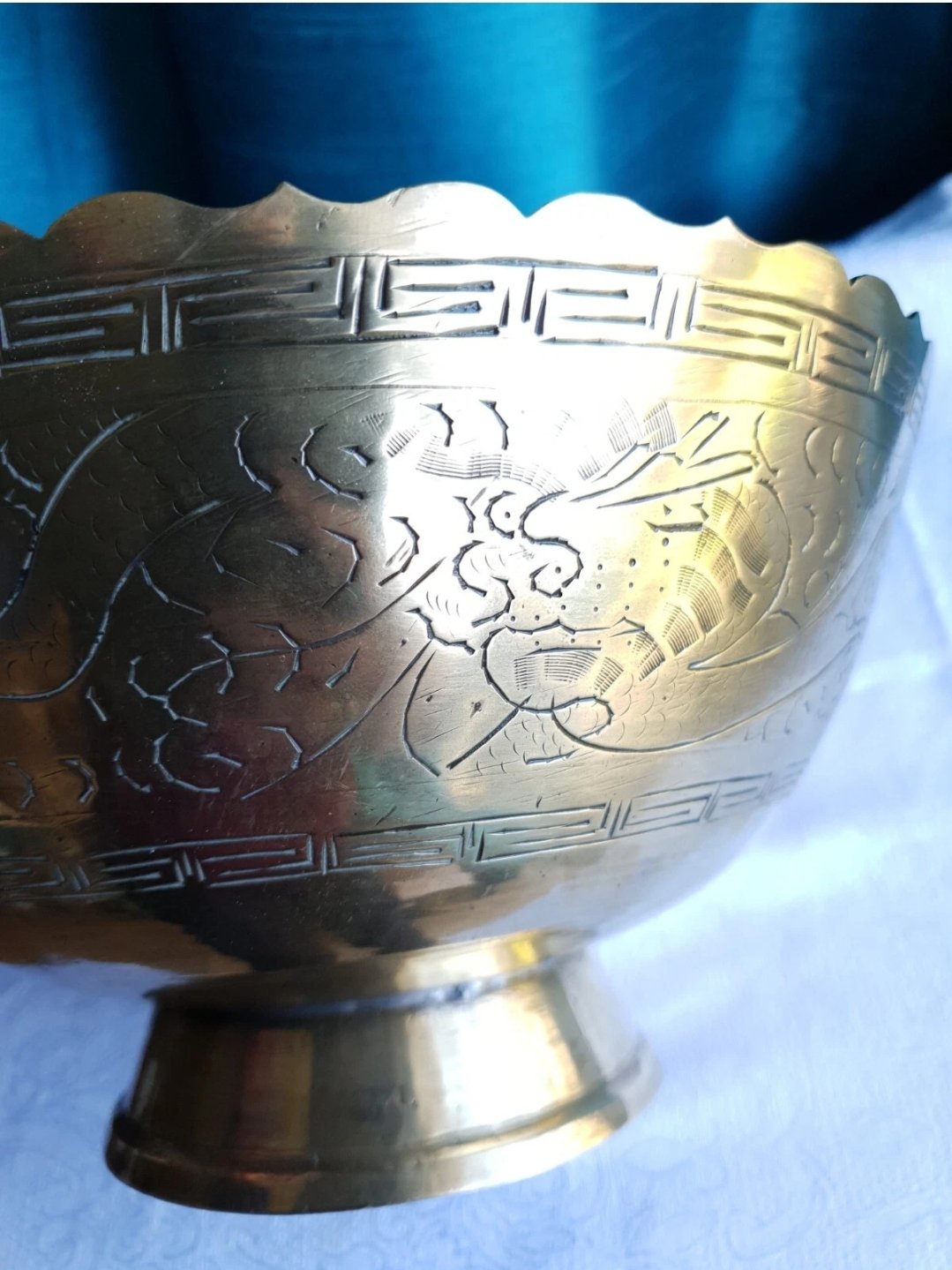 Vintage Chinese Dragon Bowl Large Turned Brass Bowl 25 x 13.5cm - Image 5