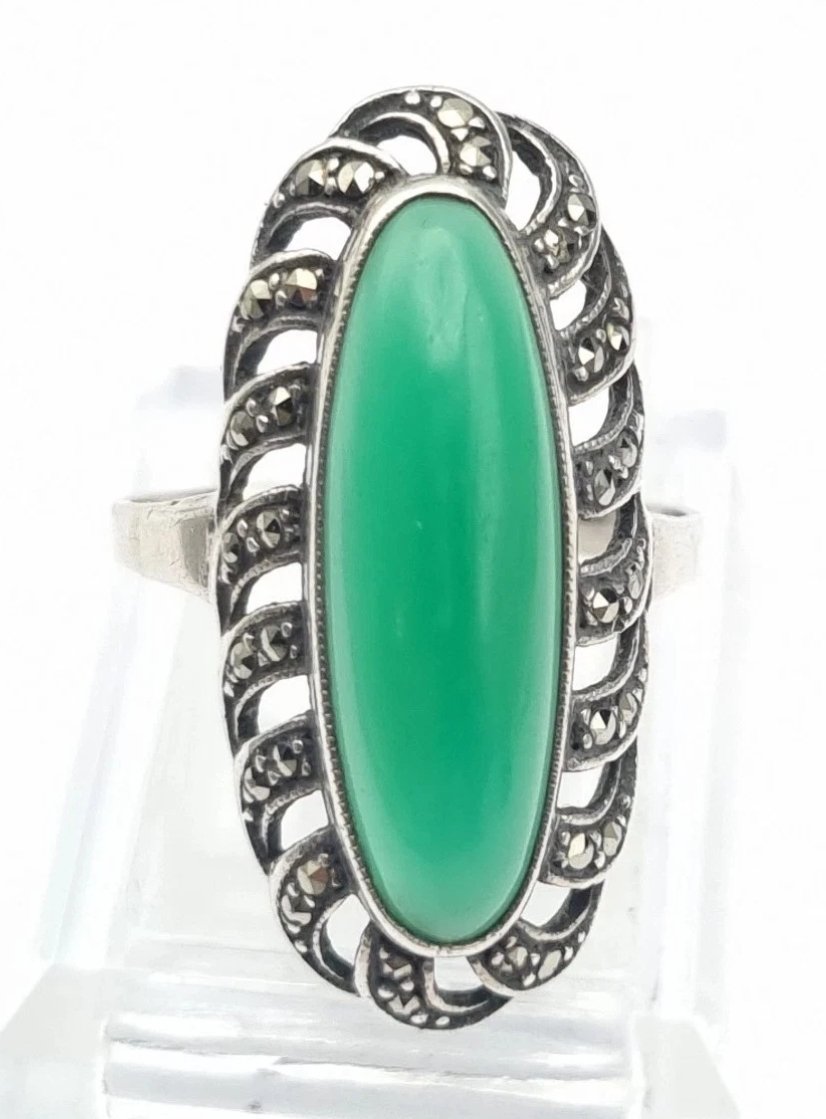Swedish Art Deco Ring Silver Green Chalcedony