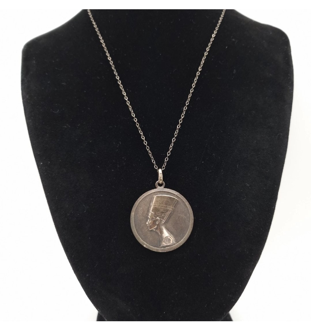 Vintage Sterling Silver Nefertiti Pendant Necklace