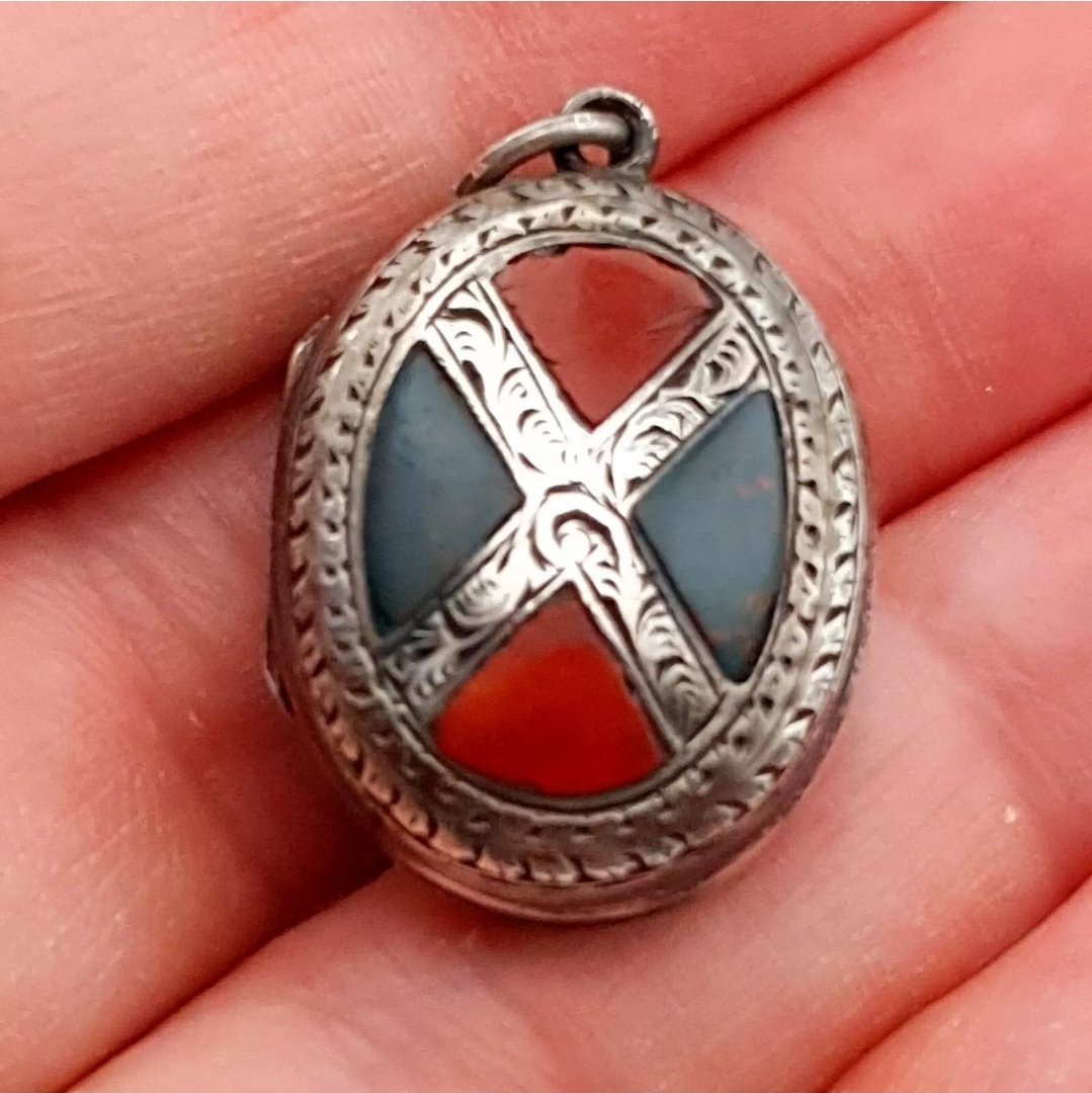 Victorian Locket Silver Scottish Bloodstone